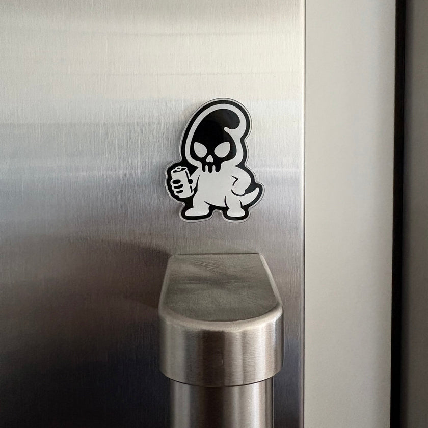 NUTCASE MAGNET